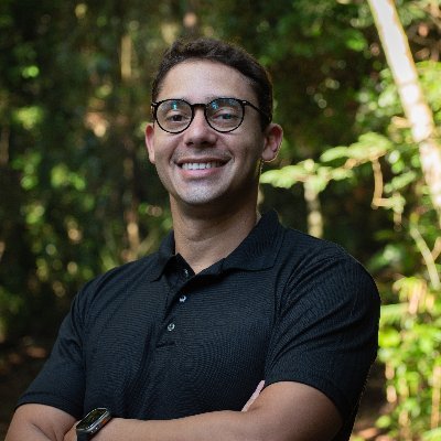 Promovendo saúde através do exercício desde
Geek desde a infância
Pai de PET
Trilheiro e amante da natureza