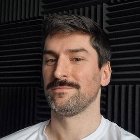 Open-source enthusiast, principal engineer @ZalandoTech, and fledgling rugby coach to U7s. Passionate about building low-latency high-throughout applications