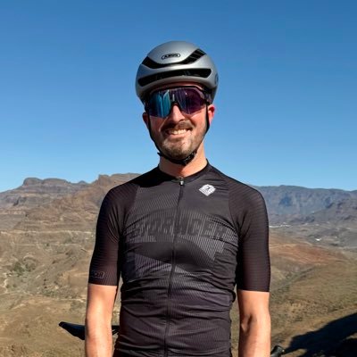 Cycling Nut. Rides for VC Meudon. Level 85 Zwifter. Loves Moto GP & Builder of Ultra Exclusive Supercars @PlanetGMA