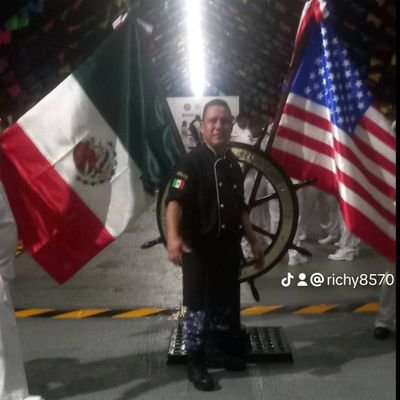 apa_gaar's profile picture. vivir el sueño propio y cooperar con el sueño del mundo es la meta...
chef en  proceso, apasionado por los sabores y olores que distinguen la gastronomia mexica
