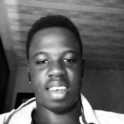 Love building for the web & learning more about it ⚡ | npm run dev addict 💻 | Man U ni séh ❤️⚽| Tech geek 🤓 | Budding Engineer📡 | Foodie 🍲.