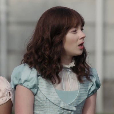 thinkereloise's profile picture. — All about Eloise Bridgerton and Claudia jessie