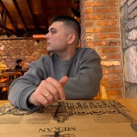 Umut (@umuthtr) Twitter profile photo