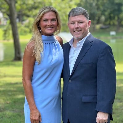 A member of the Fired Coaches Association, husband, brother and friend! Sinner, Saved by Grace! Lover of people, and relationships . “Life is what you make it”