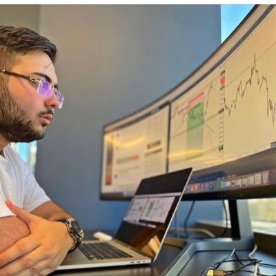 PeterHaye6094t's profile picture. 💡 Unlocking the world of crypto made simple!       📈 Tips, insights & updates on Bitcoin, blockchain.  Learn , invest and grow wisely, Message me Thanks📍