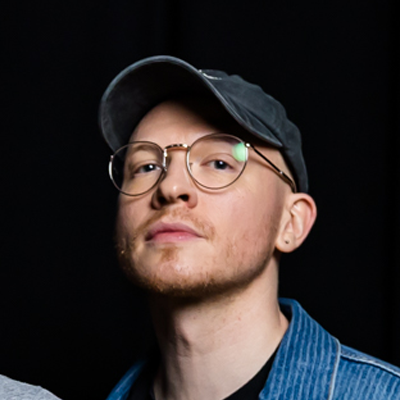 Esports PbP Commentator for Halo & Apex Legends l 📧 Management: onset@csa.gg l Play in a band called Apteekii | 🎤 @TheNarrativeOB