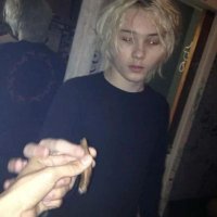voy a drogarme ahora y más tarde (@voyadrogarme) 's Twitter Profile Photo