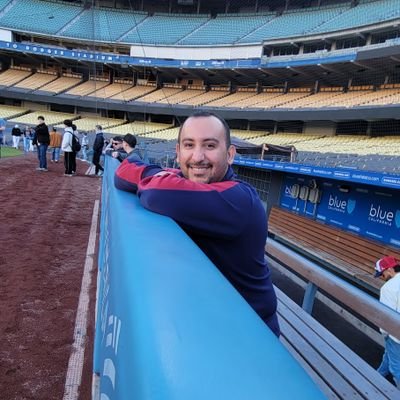 robertillo_gzz's profile picture. Incoherencias, Incongruencias, Sentido Común, Eagles, Tolkien, Dan Brown y Rick Riordan, Videojuegos, Monas Chinas, Anti-AMLO, Anti-Morena, Anti-Pendejos