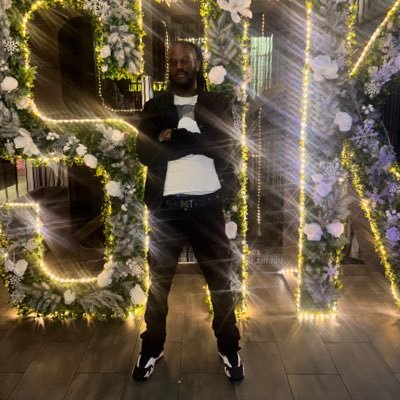 MoFreeze🥶|R.I.P Cobi 4zz| R.I.P Booda B| Stay Focused 🤟🏾|add me on snap chat and instagram (alottagwalla)..
