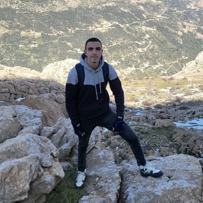 Podz221's profile picture. 