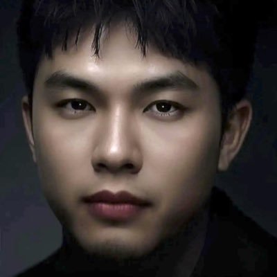 VineetRigging's profile picture. Life and death are fate, wealth is in the sky.