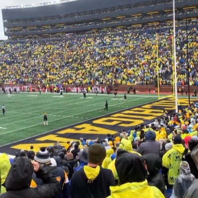 DaMichiganManJD's profile picture. EMU 🟢⚪️ | Teacher | Sports & Pokemon Card Collecting