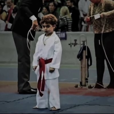 Syllable___'s profile picture. All of my tweet are only my opinion