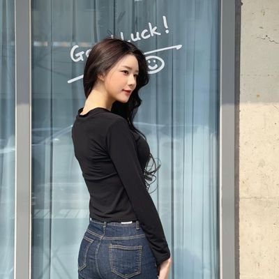 Sasse7732's profile picture. 야한것도 좋아하고 일상 얘기하는것도 좋아해요^ 라인: