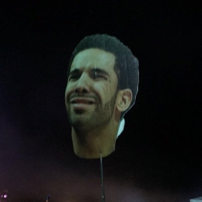 SaintViccooo's profile picture. shit player