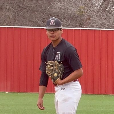 Abernathy HS Class of 26 | 5’8 170lbs | 3.9GPA | 1st team All- District Pitcher|⚾️ P,MIF,UTL⚾️|ryanmartinez1119@gmail.com | NCAA ID: 2410432086 ⚾️ 🏈