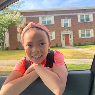 RosemaryMa17525's profile picture. 