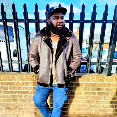 VIofPentacles's profile picture. ⚖️Immigration and International Asylum Laws, Creative Writer, Editor and Lover of Light, Ruler of the 7th House of Light