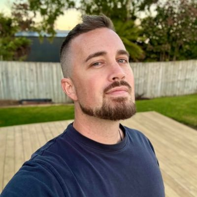 NZ | 30s | Gaymer | Horror Films | Hello 💅🏻 Insta: @danfergusson