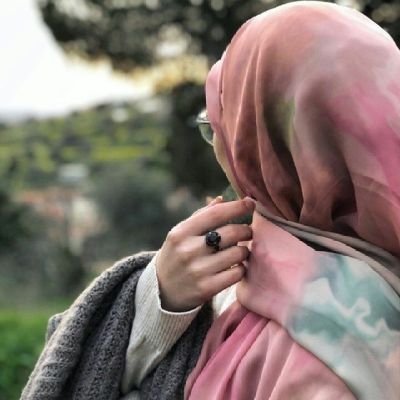 LkZayy53194's profile picture. ایـن‌را‌بنـویسید‌بـه‌هرسطرکتاب یک روز‌بـر‌سراعتقاد‌خود‌میمیریم.