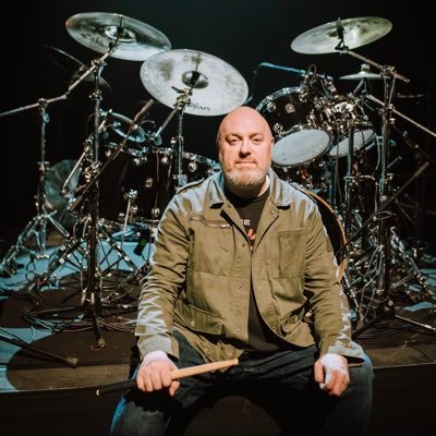 DRUMS - Annie Lennox • Anastacia • Eagle-Eye Cherry • ERA • Gianna Nannini • HOTEI • Jeff Beck • Mike+The Mechanics • Sugababes • The Wanted • Will Young