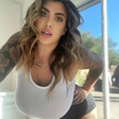 AngelaEnde29261's profile picture. So sweet and hot