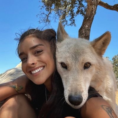 Conservationist, Founder of @womenforwolves, Vegan, Artist, Sacramento Kings 🖤💜🐺🌲🌊