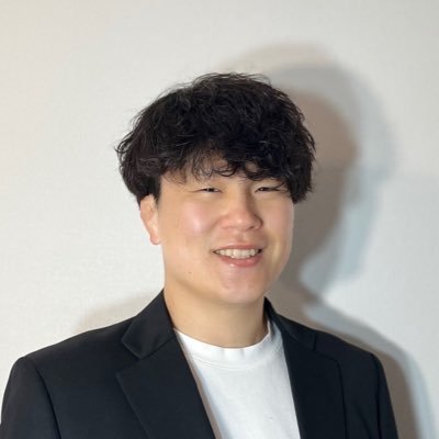 フリーランスエンジニア|ソフトウェアアーキテクト|6年経験|Java Spring Boot AWS|複業 年収1000万達成|講師業で80人以上のエンジニアを輩出|エンジニアに案件選択の自由を|フリーランスになりたいなど、キャリアやフリーランスの無料相談・質問はDMで