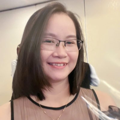 Thỵ Thu | Taylor Profile