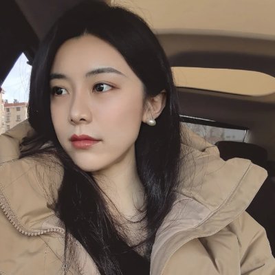 私はビーチ、旅行、登山、ハイキングとサーフィンが好きです。😊
同じ趣味の友達がいてとても嬉しいです。皆さん、静かに見ていてくださいね。🙏
エロや暴力は私の近くから遠ざけてください。😡
DM（ダイレクトメッセージ）を受け付けます。ランダムに返信します。😉