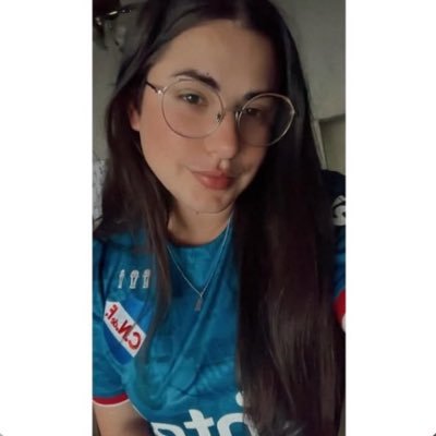 HolaSoyDiDi_'s profile picture. TKY VGN 🤟🏻
Siempre Bolso 💙🤍♥️