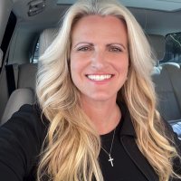 Renee T (@onereneee) 's Twitter Profile