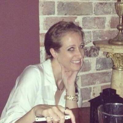 Profile Picture of Melissa Burrows (@miss_mel_b) on Twitter