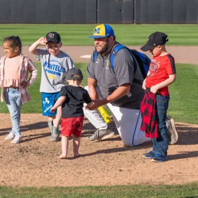 Card Collector, Panthers collector, Nationals collector. Main PC: Josiah Gray, Brian Burns, Jase Bowen, Chuba Hubbard, Luke Adams, Dylan O’Rae, Brock Wilken