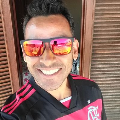 Deus ✝️🙏🏻
Trabalho💪
Flamengo🖤❤
Solteiro💎
Since 1975⭐
Motos e Motocas
Carros e Carangas
IG; luciannoo1975
