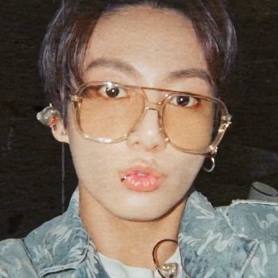 thydontneed2see's profile picture. ARMY, OT7, namkooker/yoonkooker, real life author/fic writer on here, 97'

https://t.co/JdzgfzrDML