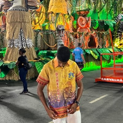 Matheuzinn_ofcc's profile picture. o amor pelo samba é devoção