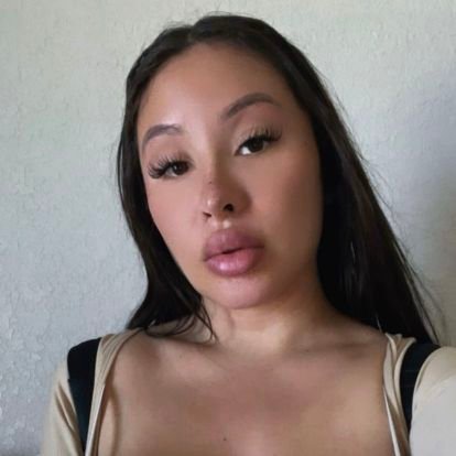 Am always available for hookup daddies, kindly send me a DM with your city if you are interested in hookup and am available for you sexting contact 💘