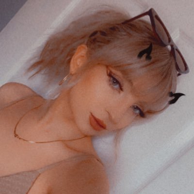 ┊ 25 ⋆ ғғxɪᴠ : ᴄᴀᴄᴛᴜᴀʀ ♛ @emerworld┊ ☪︎ @stud_platinum ⋆ ʟᴏɴᴅᴏɴ