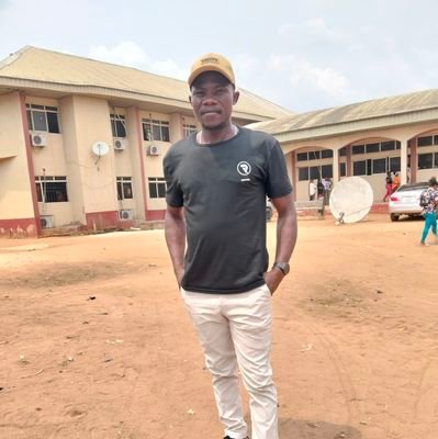 Nnamdi313339's profile picture. 