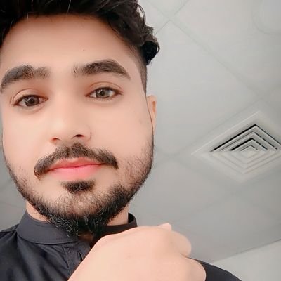 Mhariskhan999's profile picture. I'm lazy