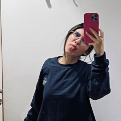 yoyodidoro's profile picture. if u can’t accept my sarcasm ser t9wed with all my love ❤️