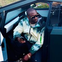 Muyiwa Awoniyi (@iamdonawon) 's Twitter Profile Photo Muyiwa Awoniyi (@iamdonawon) 's Twitter Profile Photo