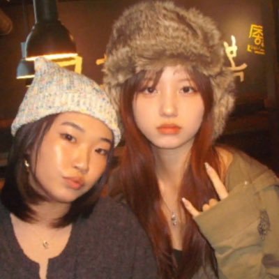 Densvop's profile picture. 