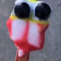 tilly (@sockbythebeach) 's Twitter Profile Photo