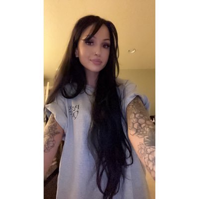 ellealexandriaa's profile picture. 