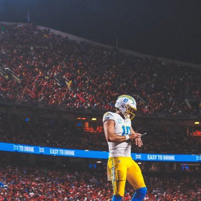 everything about the Chargers ⚡️ I also follow every charger fan back⚡️ just starting out would appreciate every follow 🤟🏼