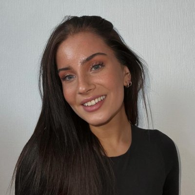 Emily_Davis_six's profile picture. I enjoy taking photos and admiring beautiful scenery