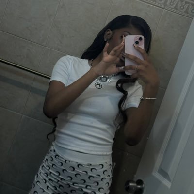 skylahamour. Profile