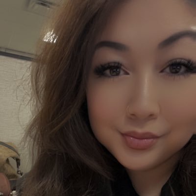 GO, FIGHT, PIN! GBG, wresting obsessed, HotMess of Texas, beer lover, Hufflepuff, Proud Latina IG:thevictoriardgz